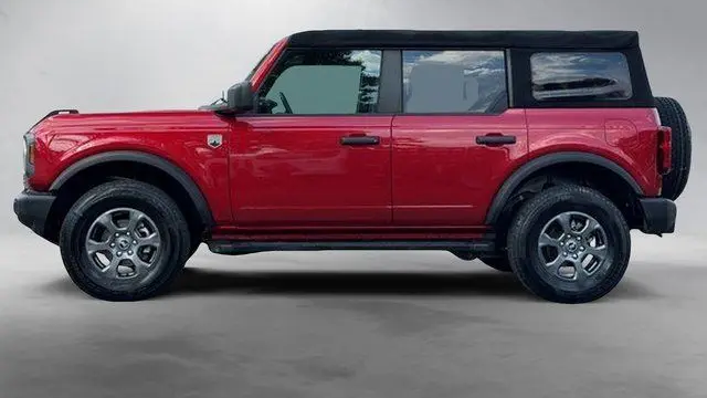 2021 Ford Bronco Base
