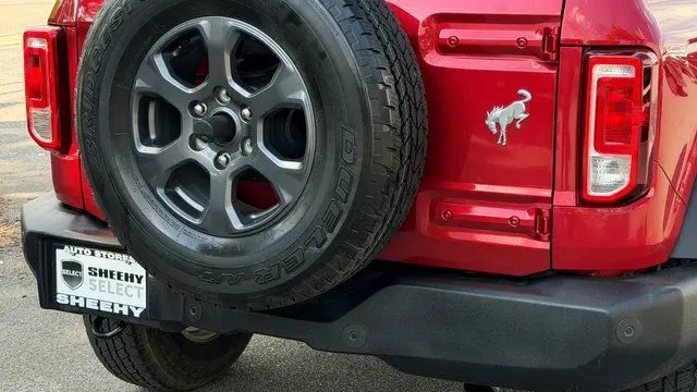 2021 Ford Bronco Base