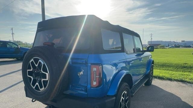 2023 Ford Bronco Base