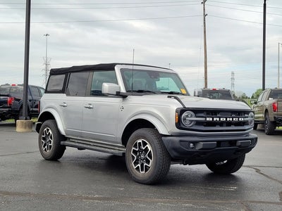 2023 Ford Bronco 4X4 Outer Banks 4DR SUV