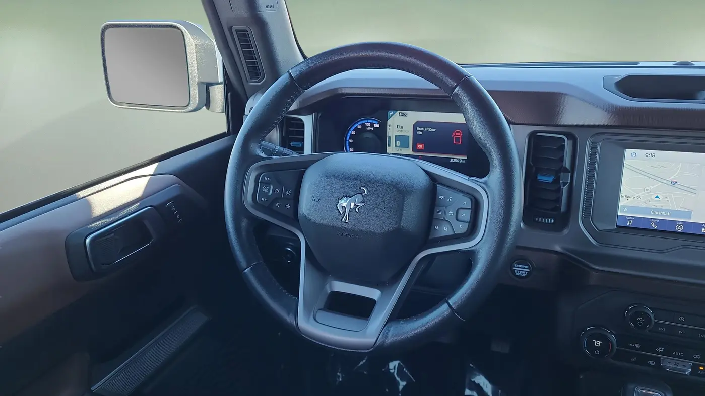 2023 Ford Bronco Base