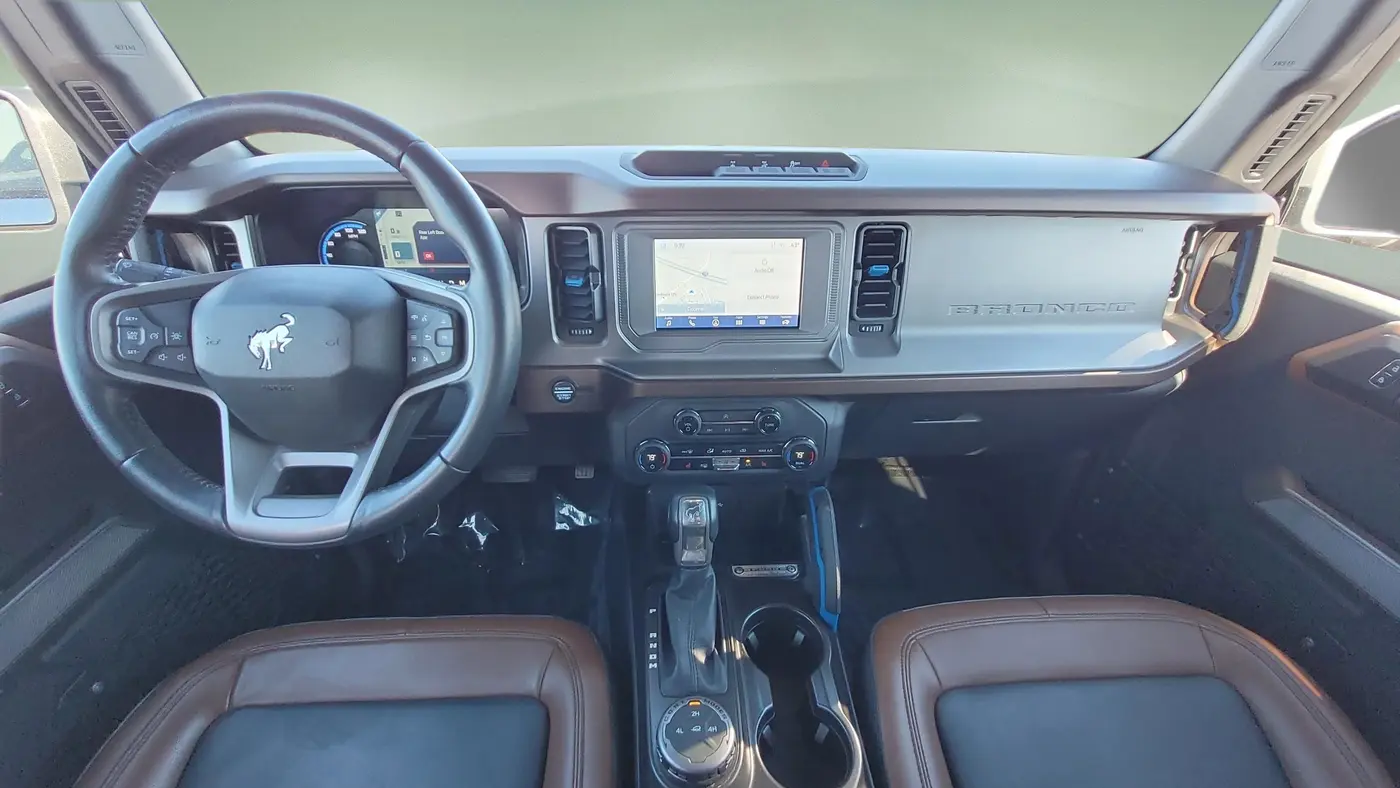 2023 Ford Bronco Base