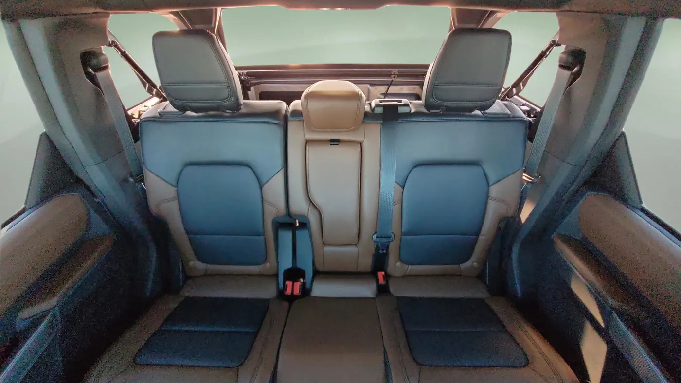 2023 Ford Bronco Base