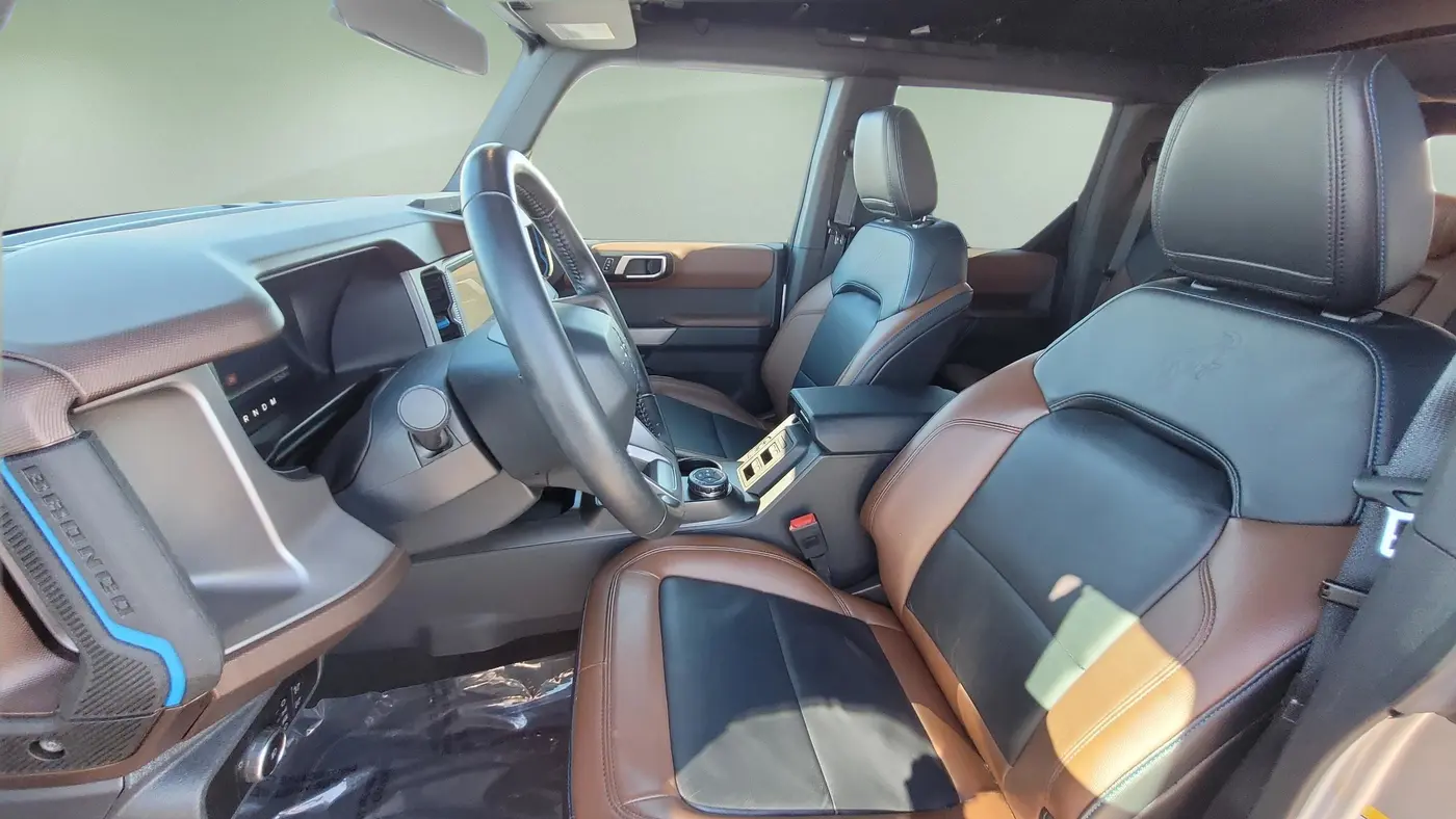 2023 Ford Bronco Base