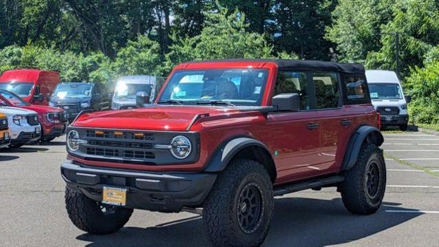 2023 Ford Bronco Outer Banks