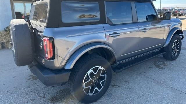 2023 Ford Bronco Base