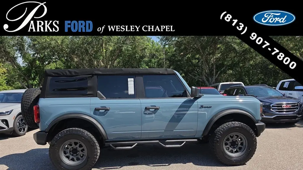 2022 Ford Bronco Base