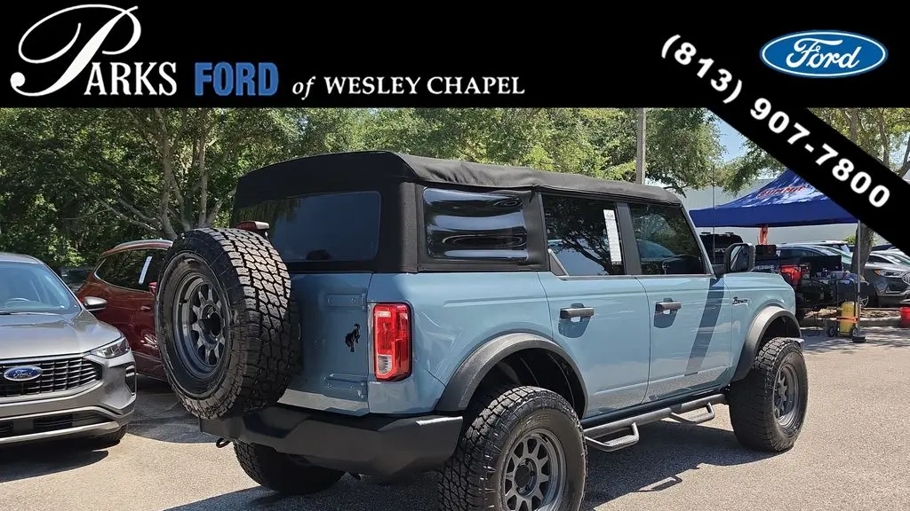 2022 Ford Bronco Base
