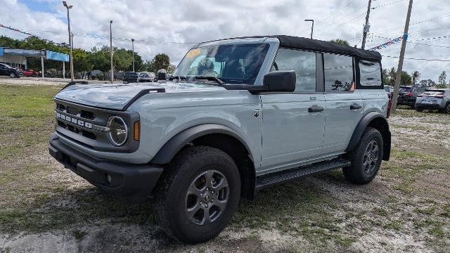2023 Ford Bronco Outer Banks