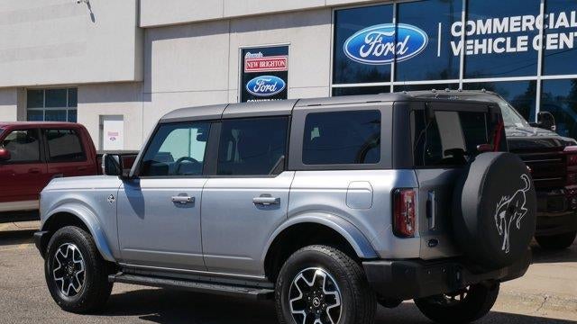 2023 Ford Bronco Base