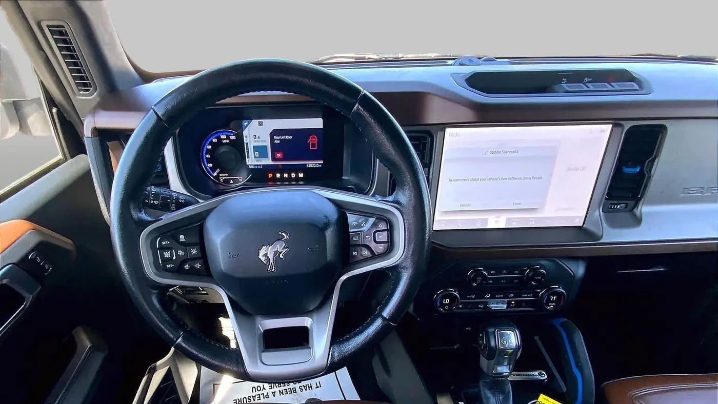 2021 Ford Bronco Base