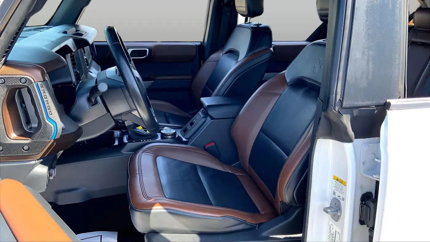 2021 Ford Bronco Base
