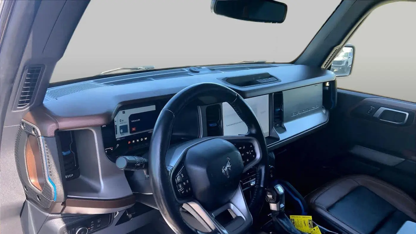 2021 Ford Bronco Base