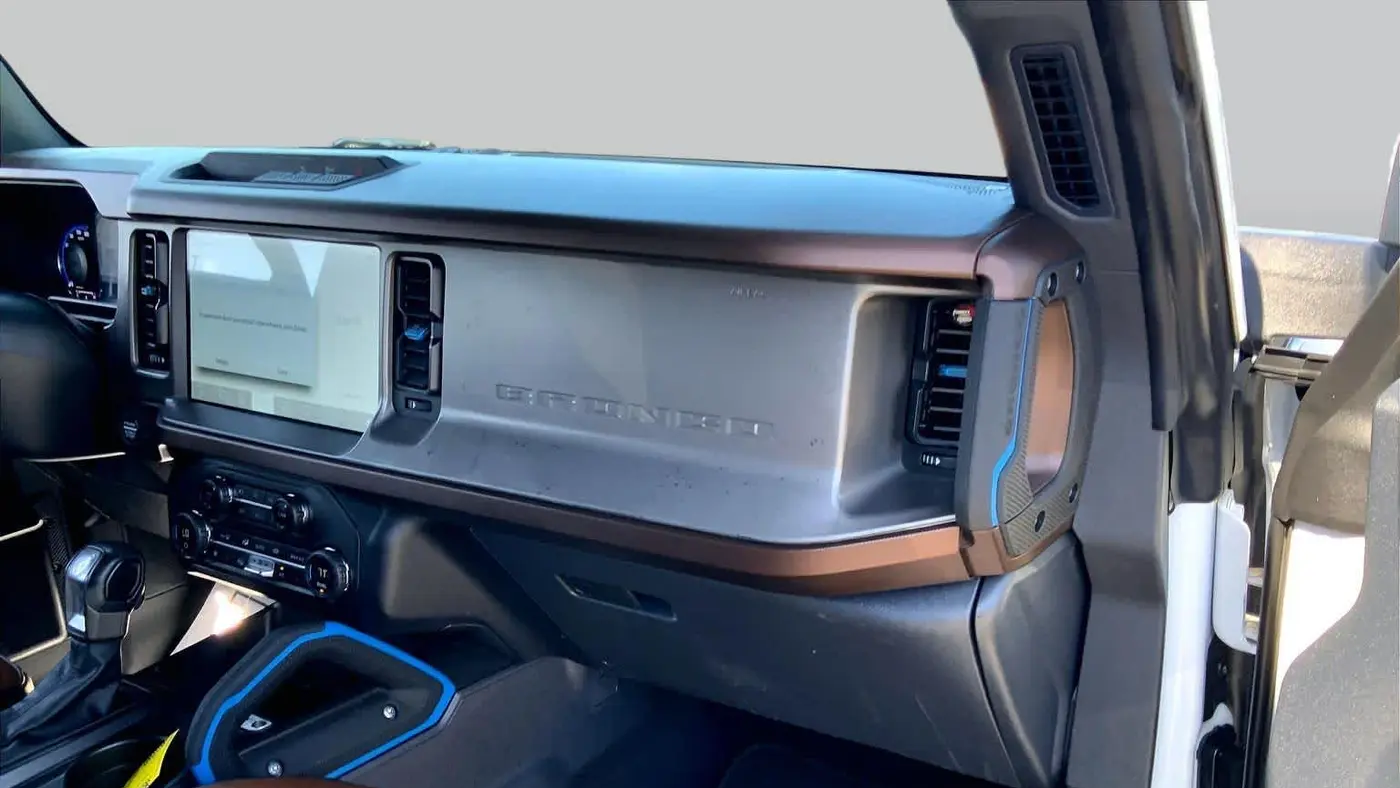 2021 Ford Bronco Base