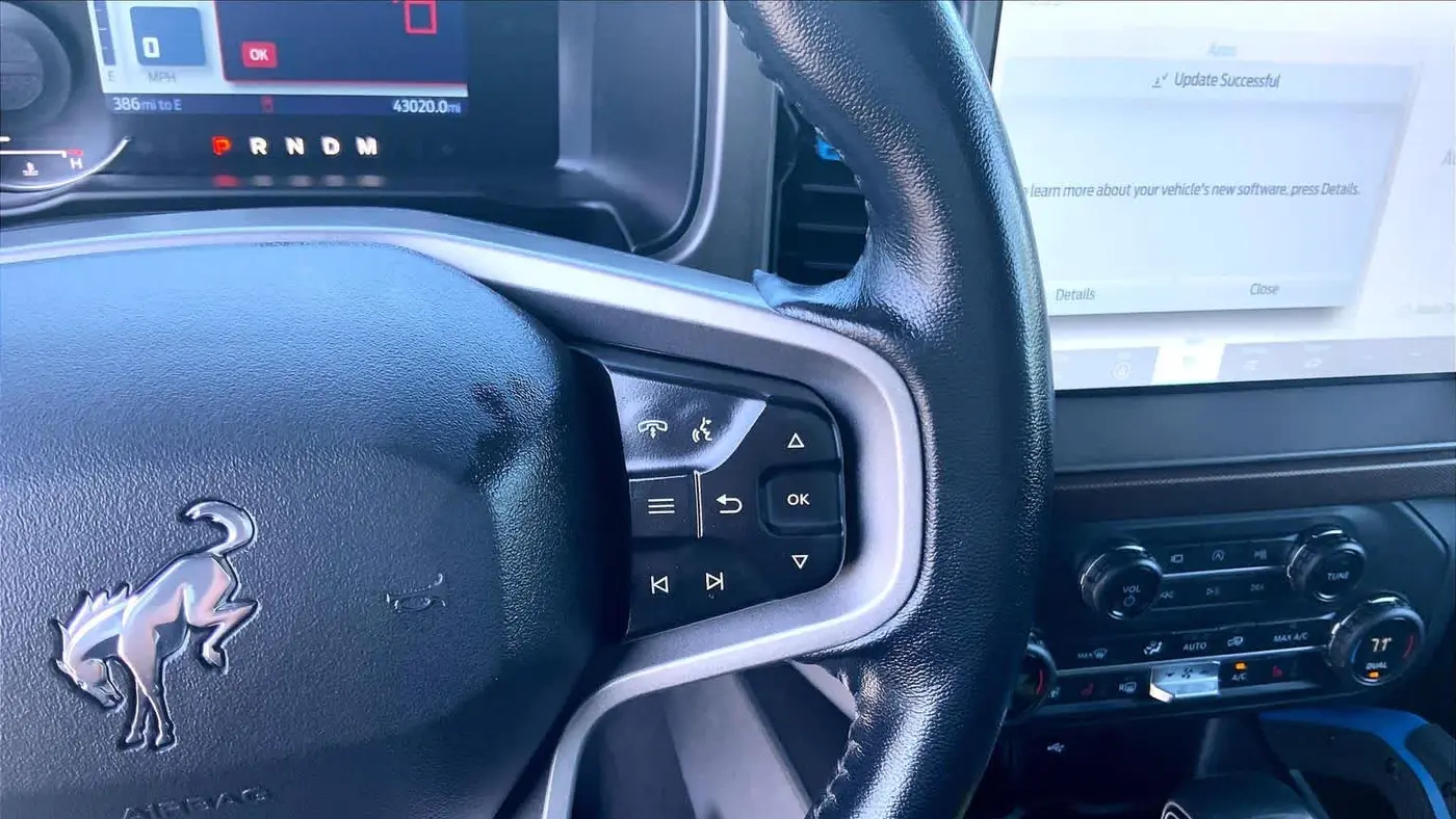 2021 Ford Bronco Base