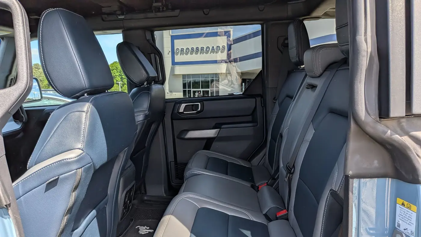2023 Ford Bronco Base
