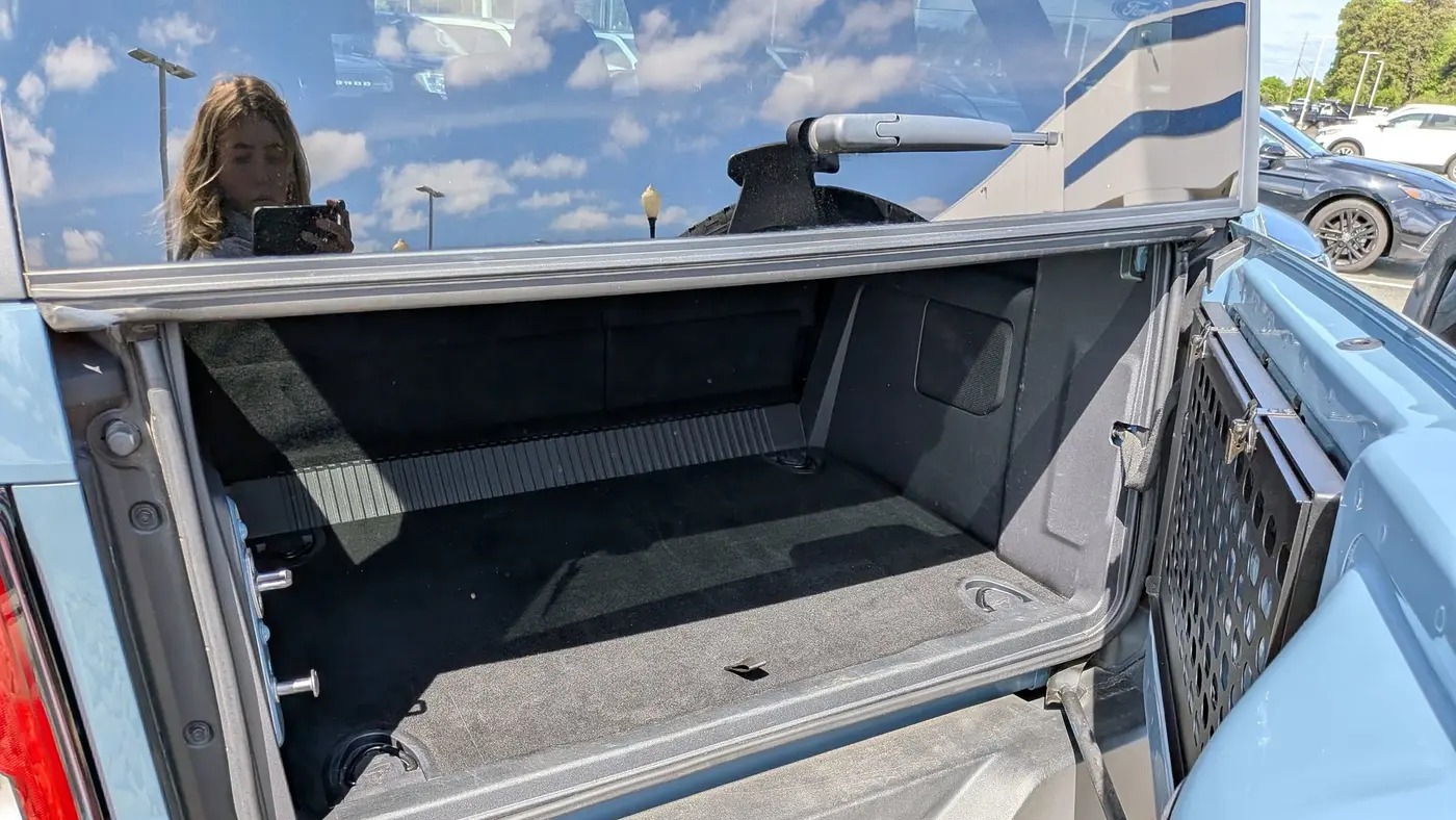 2023 Ford Bronco Base