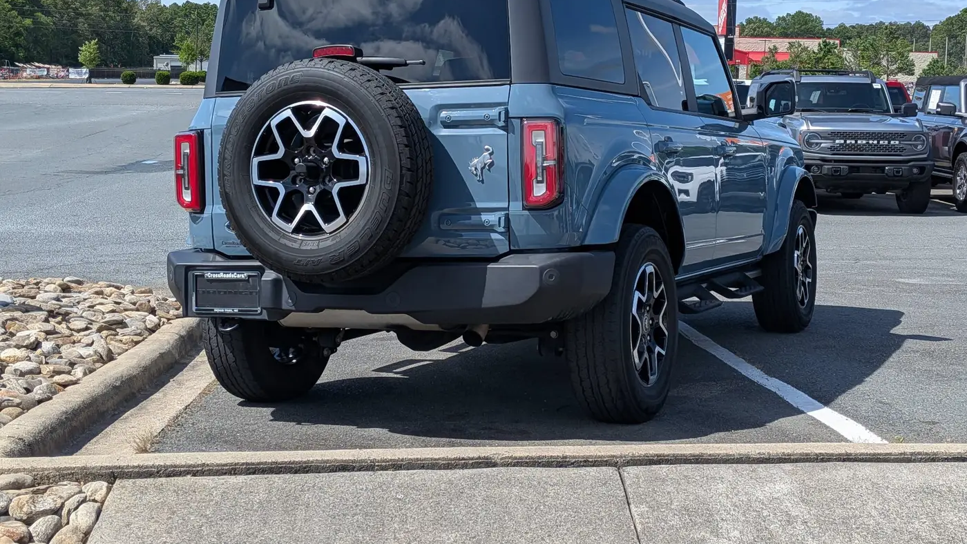2023 Ford Bronco Base