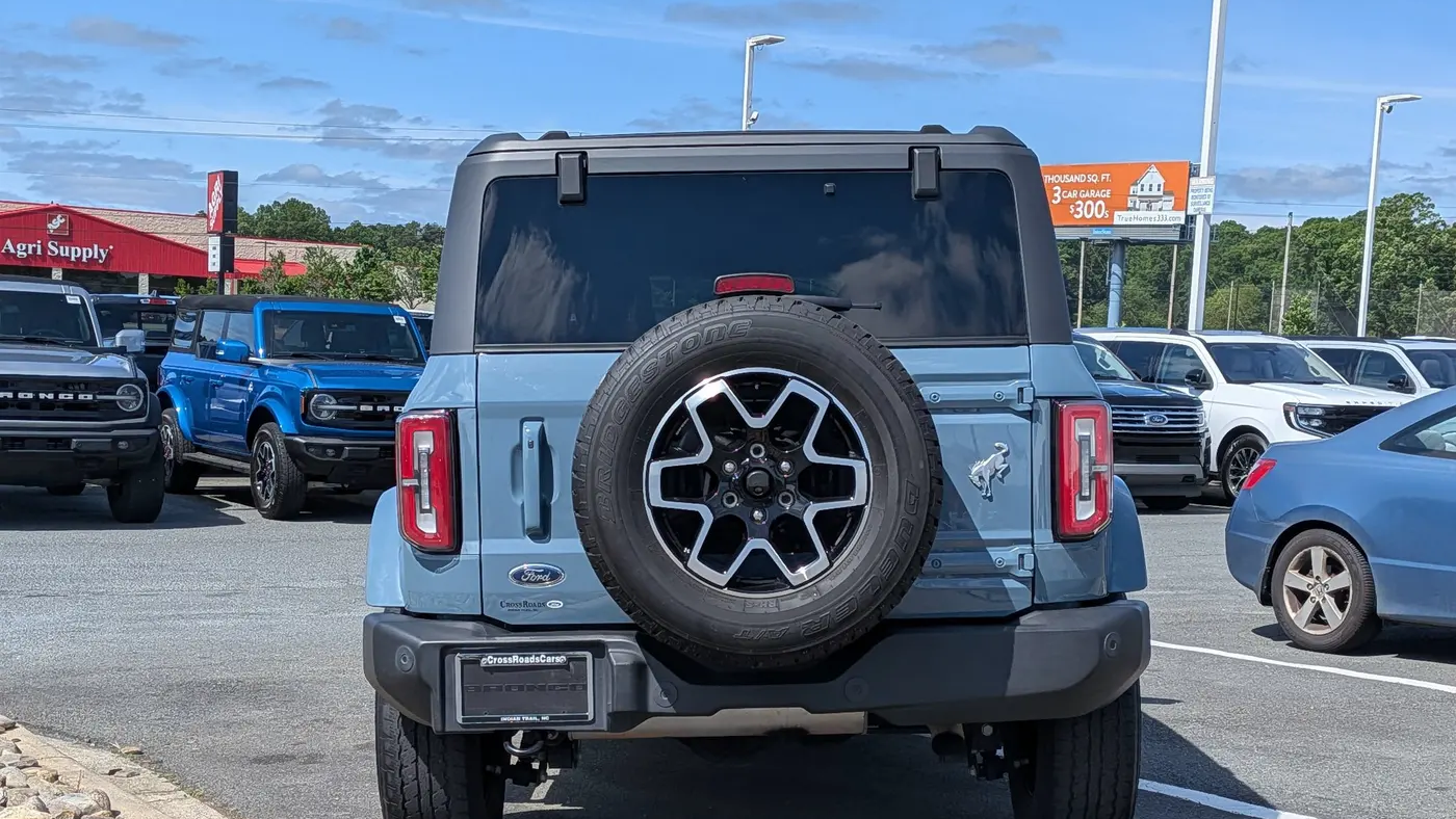 2023 Ford Bronco Base