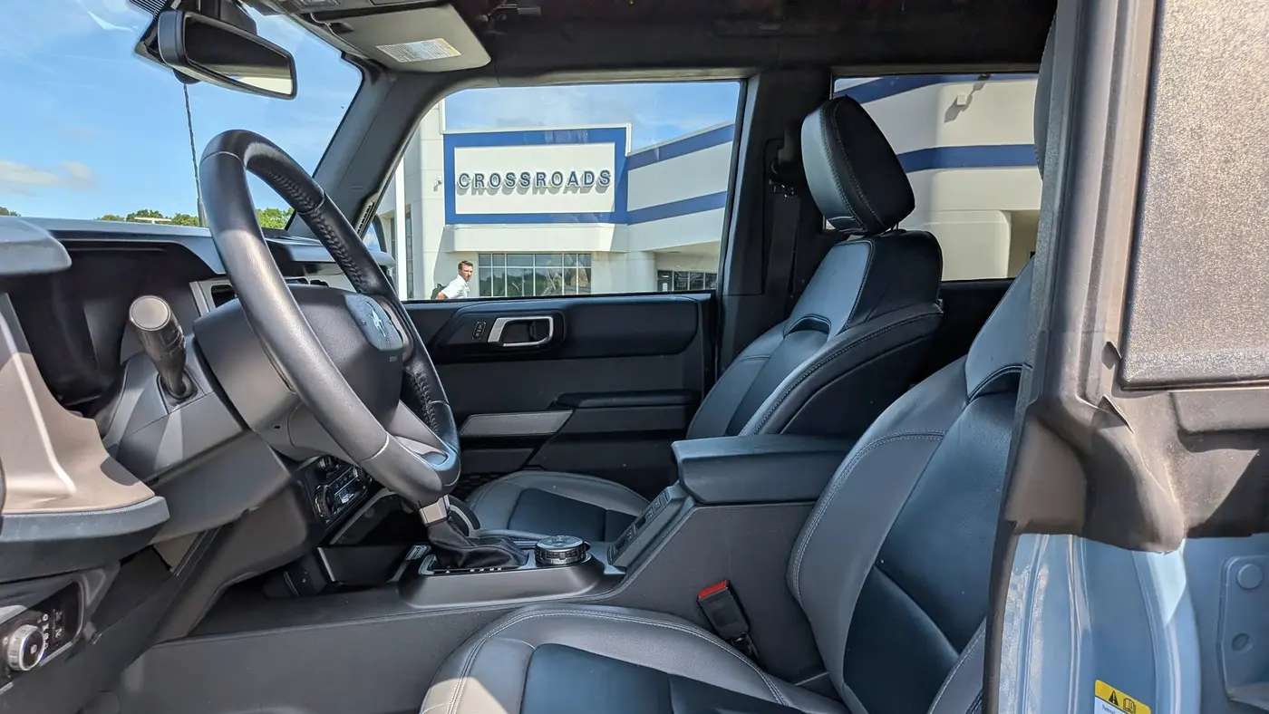2023 Ford Bronco Base