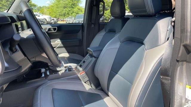 2021 Ford Bronco Base