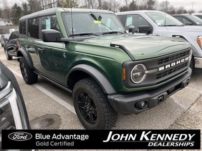 2022 Ford Bronco 4X4 Black Diamond 4DR SUV