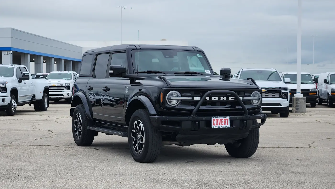 2023 Ford Bronco Base