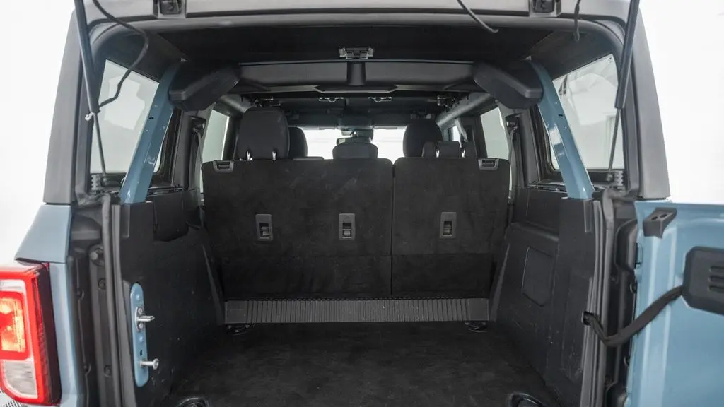 2023 Ford Bronco Base