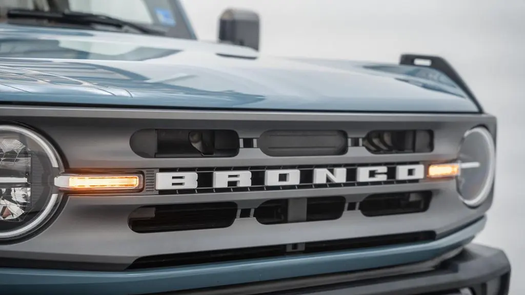 2023 Ford Bronco Base