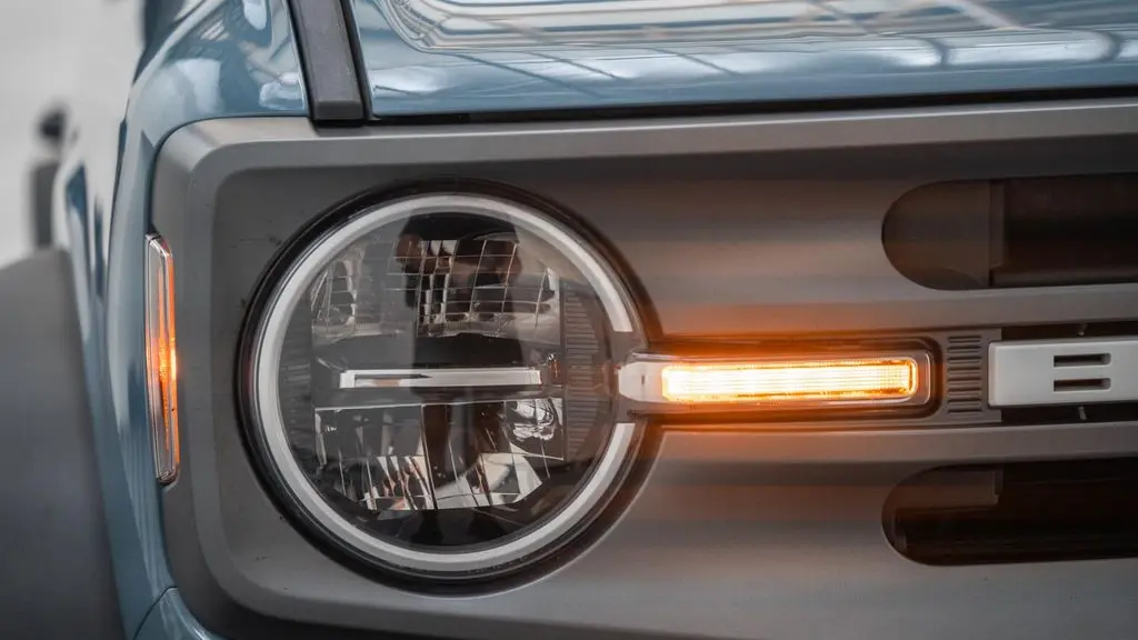 2023 Ford Bronco Base