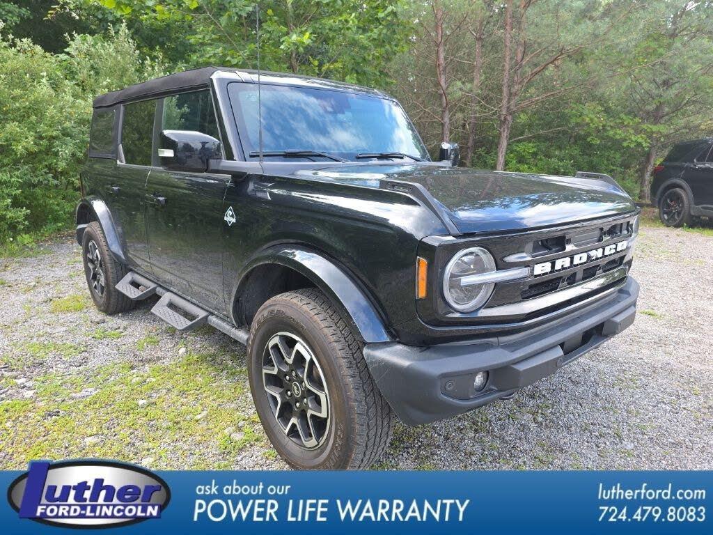 2023 Ford Bronco - $44,000