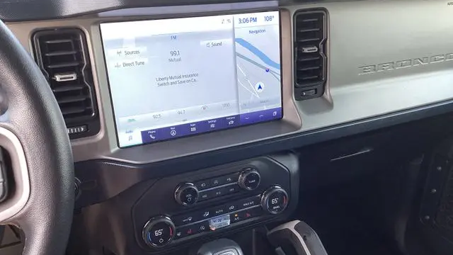 2021 Ford Bronco Base