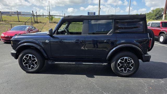 2021 Ford Bronco Base