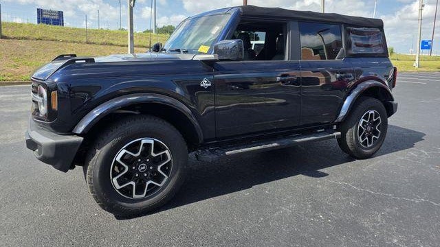 2021 Ford Bronco Base