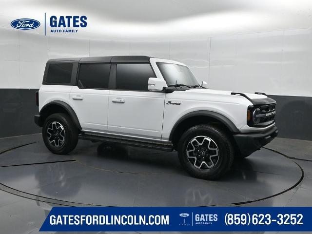 2022 Ford Bronco - $32,998