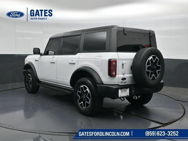 2022 Ford Bronco - $32,998