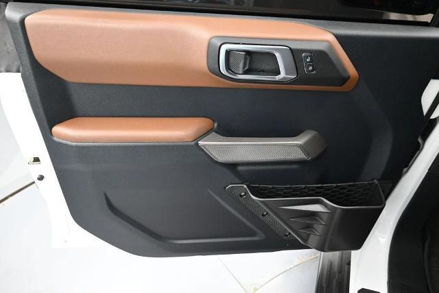 2022 Ford Bronco - $32,998