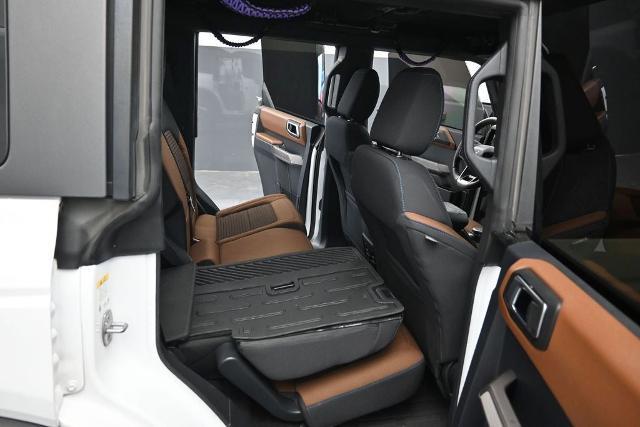 2022 Ford Bronco - $32,998