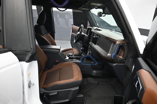 2022 Ford Bronco - $32,998