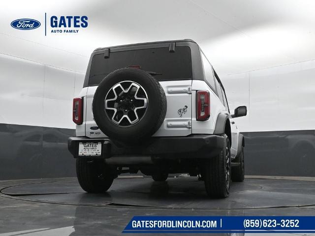 2022 Ford Bronco - $32,998