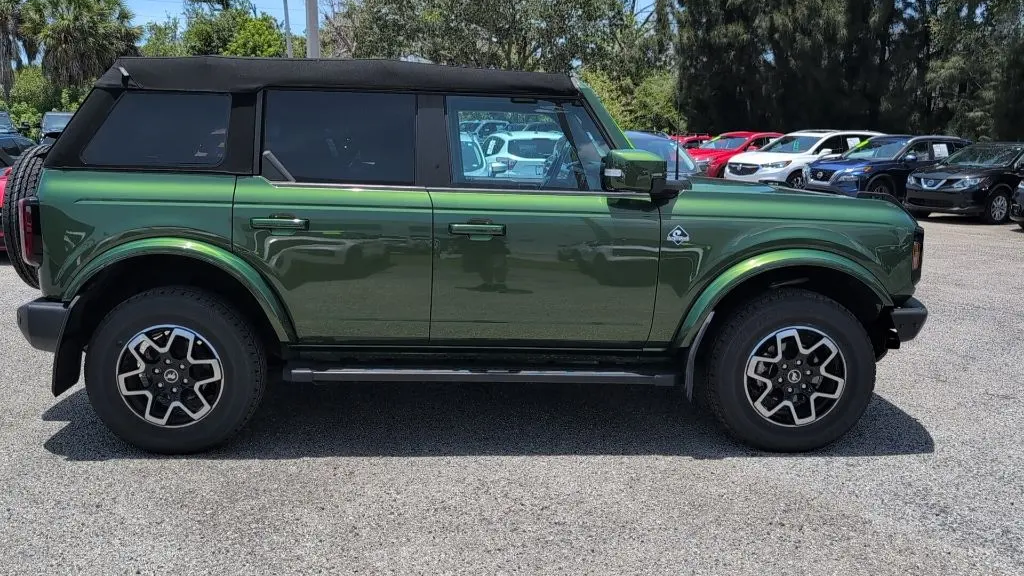 2022 Ford Bronco Outer Banks