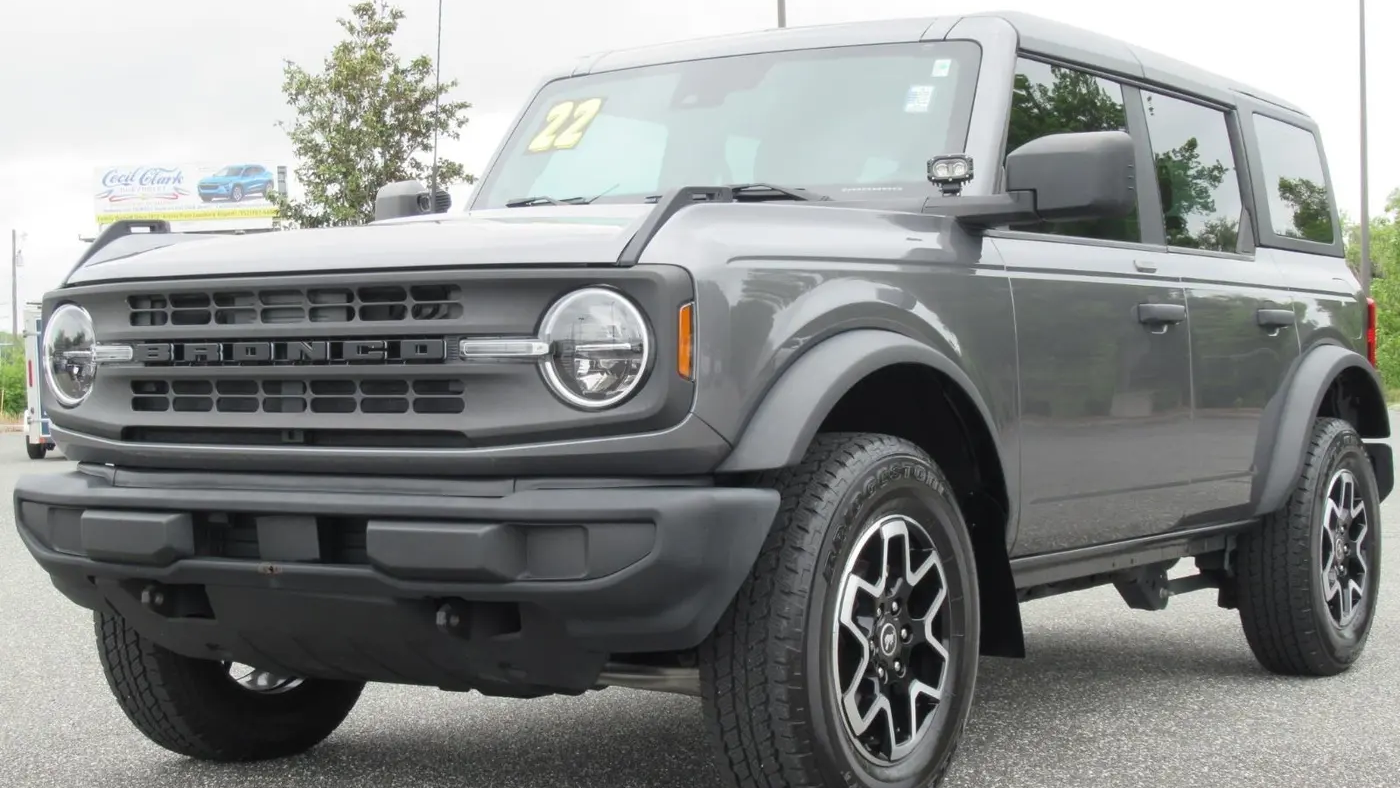 2022 Ford Bronco Base