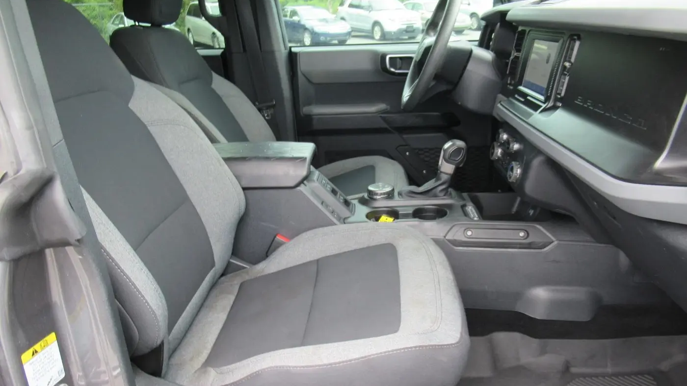 2022 Ford Bronco Base