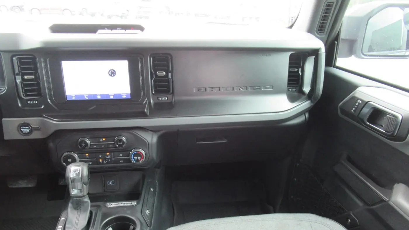 2022 Ford Bronco Base