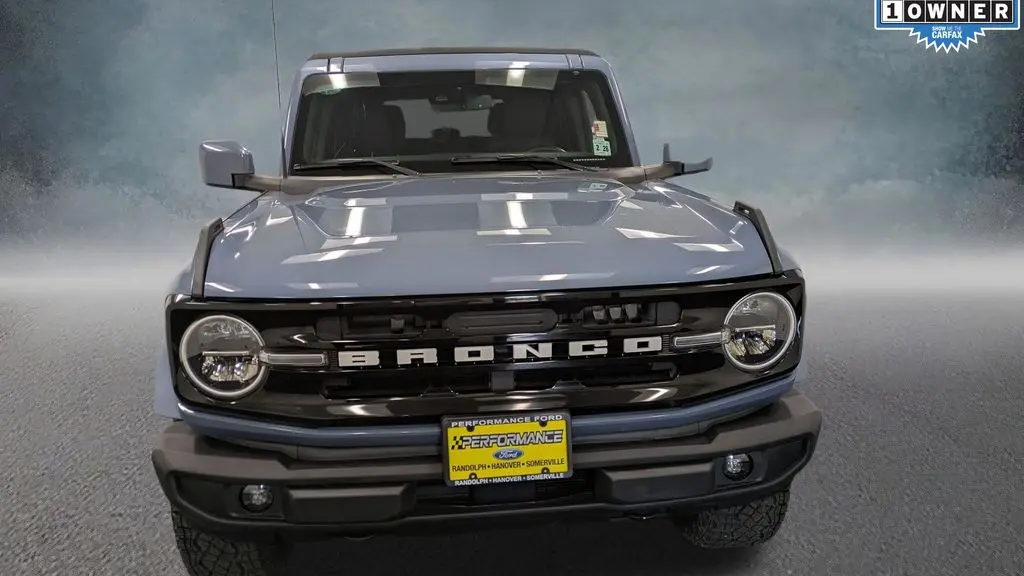 2023 Ford Bronco Base