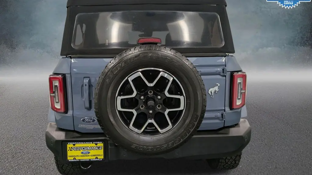2023 Ford Bronco Base