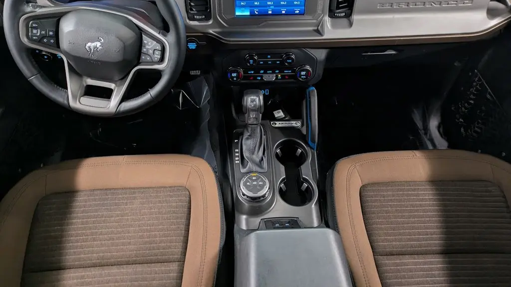 2023 Ford Bronco Base