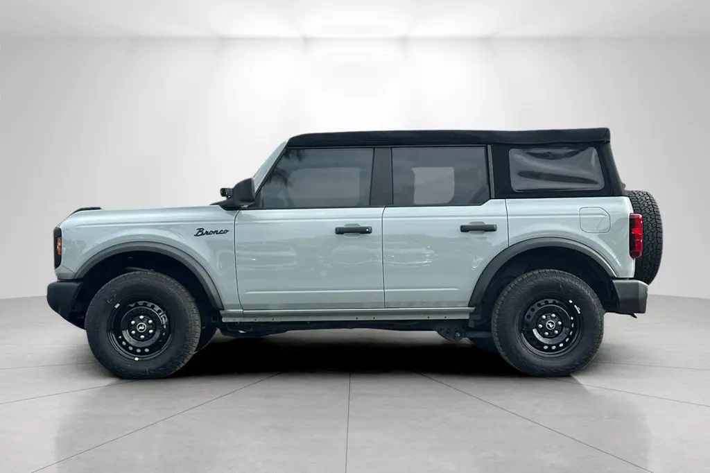 2023 Ford Bronco - $39,776