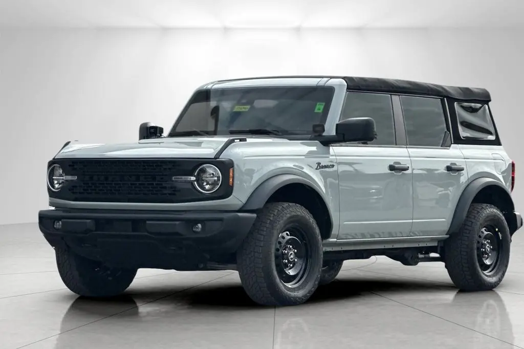 2023 Ford Bronco - $39,776