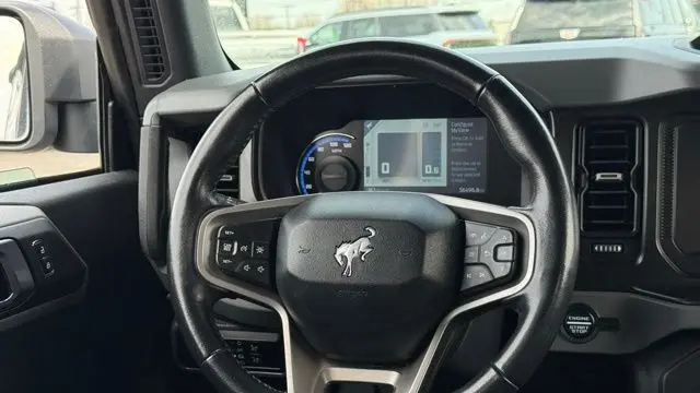 2023 Ford Bronco Base